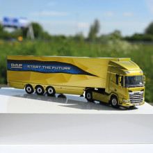 New DAF XF Truck en Trailer - 1:50 (WSI)