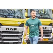 DAF T-shirt - Green - Driven by Quality - Men